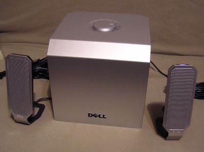 DELL　Zylux Acoustic Corporation　Model　A525